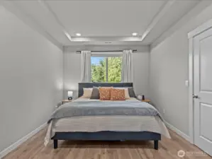 Downstairs bedroom / Den (w/ closet)