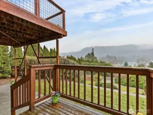 2 great decks for enjoying the picture perfect weather the PNW has to offer in the Spring and Summer.