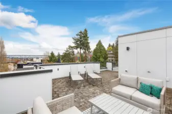 Private roof top deck