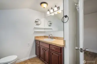 Upstairs Primary full bath