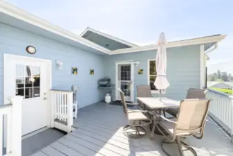 Private Deck