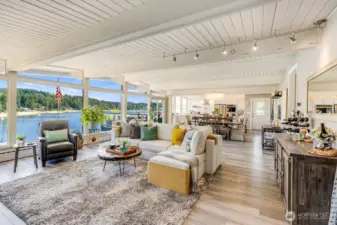 Open and spacious floorplan highlighting the spectacular views