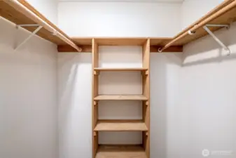 Walk-in-Closet