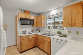 Kitchen and pantry, yes it has gas if you want to change the cooktop