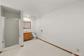 Serious extra space; sewing room, massive storage room... you name it