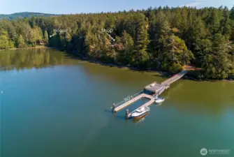 80± ft private year-round deep-water dock