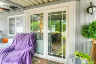 Slider entry to the dining room.