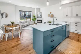 Nice open concept, great for entertaining!