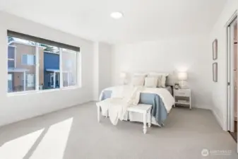 Large primary bedroom.