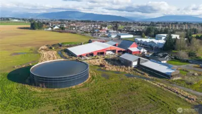 The storage tank has a 2 million gallon capacity.
