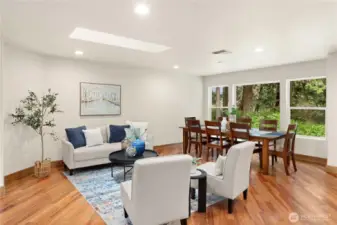 Living/ dining areas