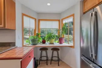 Cozy breakfast nook in kitchen