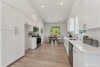 ***Floor plans may vary from actual home constructed. Features, elevation, materials, dimensions and layout are all subject to change without notice.****