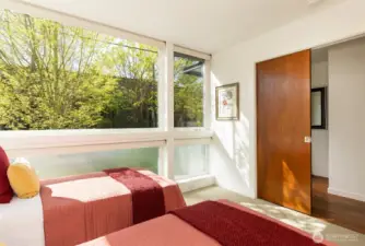 Second bedroom