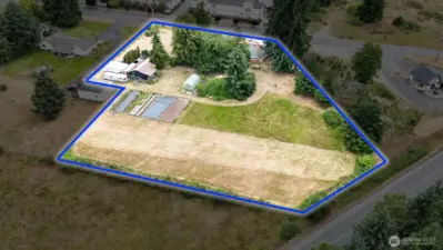 Blue boundary lines are approximate. Buyer to verify to their own satisfaction.