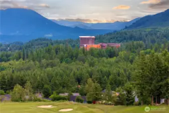Forever views through the Cascade mountains.