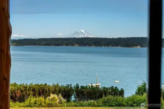 Stunning views of Mt Rainier.