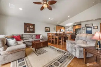 Furnishing are including, move in ready