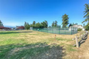 Community tennis and pickleball courts.