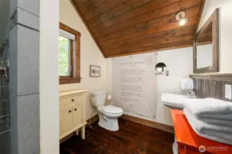 Ensuite #3 bath