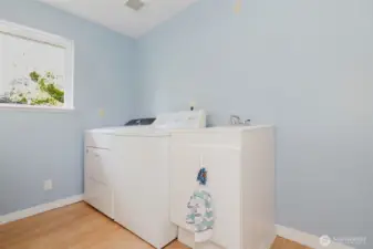 Laundry space in Studio