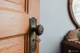 Beautiful original doors with knobs.