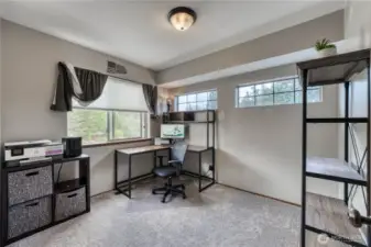 4th bedroom used as an office