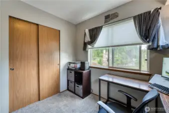 4th bedroom
