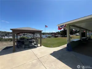 Driftwood Key's covered picnic gathering area with BBQ!