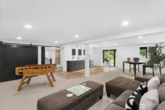 Huge bonus/rec room for all of your family gatherings.