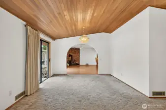 Dining room or flex space.