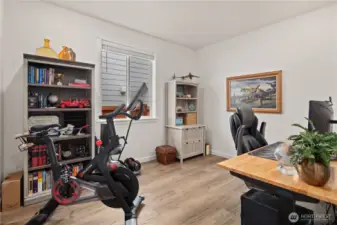 Office / Den