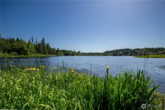 Tule Lake in Highland Meadows Community