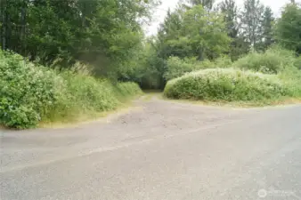 Driveway entrance from Panhandle Road.