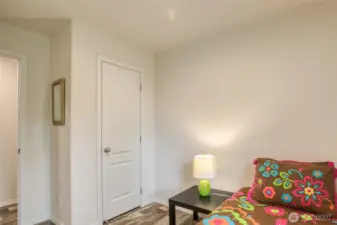 2nd Bedroom - Closet View