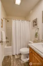 Full 2nd Bath