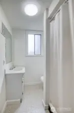3/4 Garage Bathroom with Shower