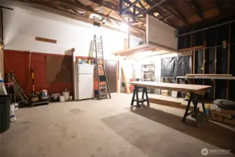 Room for your tools, toys, & vehicles