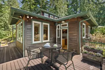 Wrap around deck