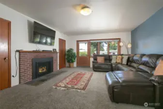 Quiet Separate Living on Lower Level with Back Patio Access