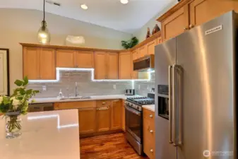Under cabinet lighting for a dramatic effect