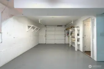 Reverse of garage area.