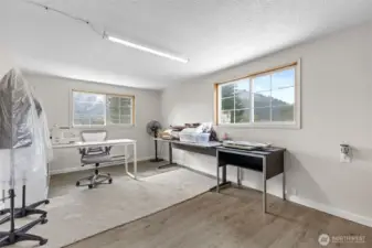 Guest bedroom upstairs