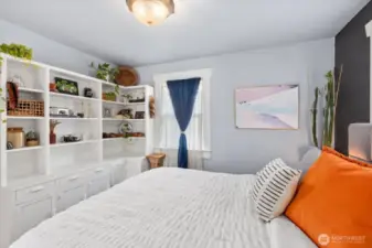 Front bedroom also features awesome built-ins.