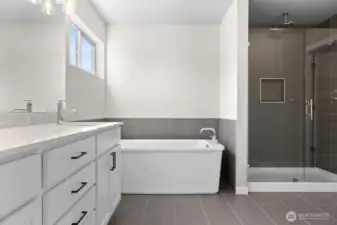 Photographs are for illustrative purposes only. Features, finishes, interior/exterior colors, landscaping and floorplan shown may vary from actual homes built.