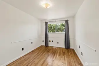 1st Bedroom.