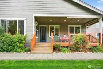 Large covered back deck area