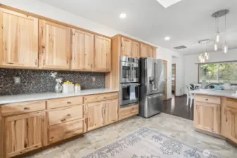 Double Oven and Premium Frig