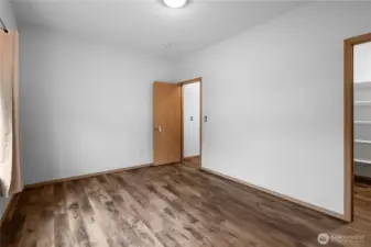 Spacious bedrooms throughout