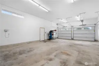 Shop includes a compressor with multiple hookups and a mini-split for year-round comfort